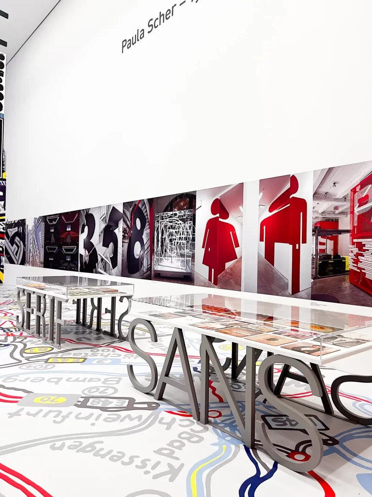 Paula Scher: Ausstellung Type Is Image