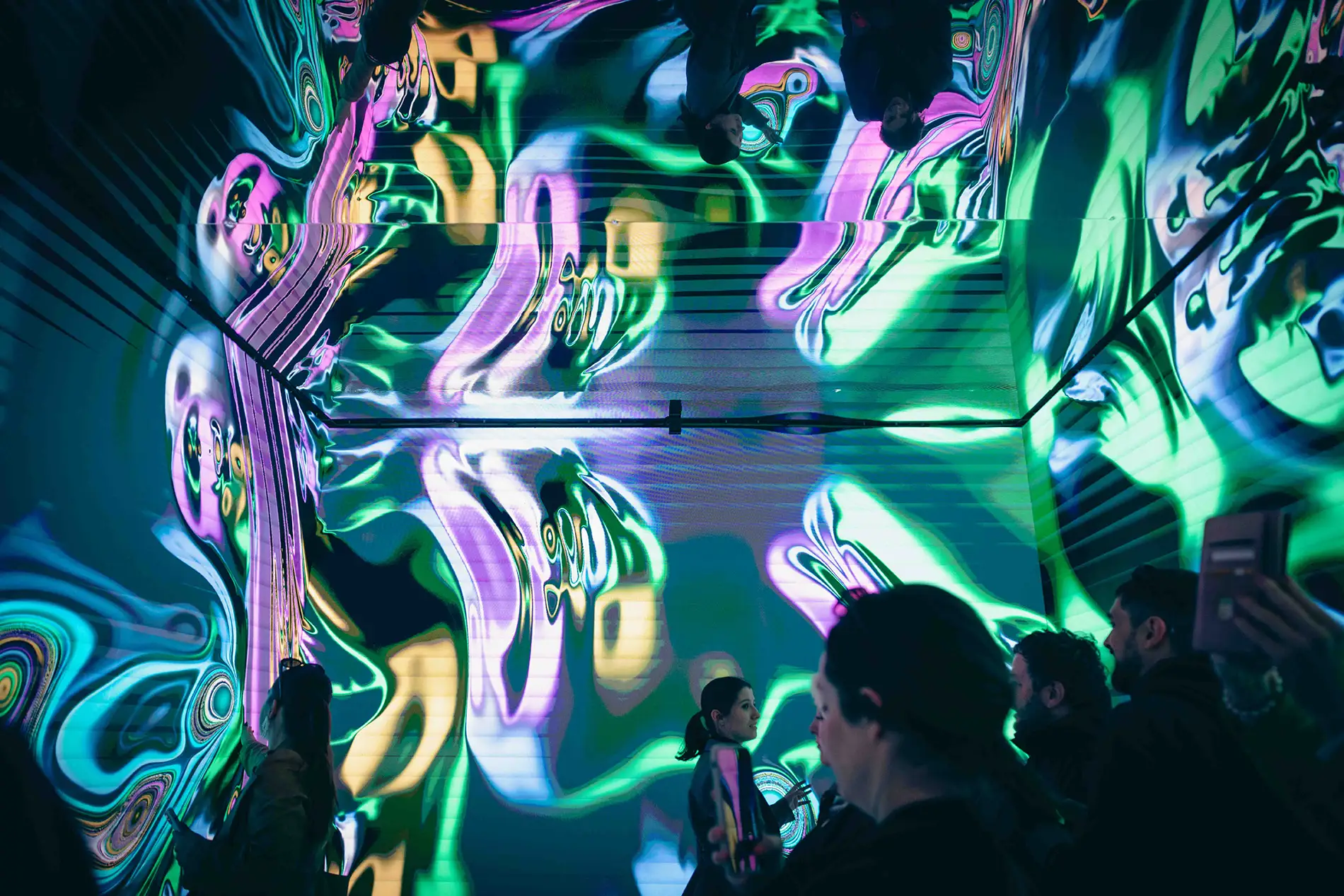 Salon Mailand Hyper Portal Chiara Venegoni