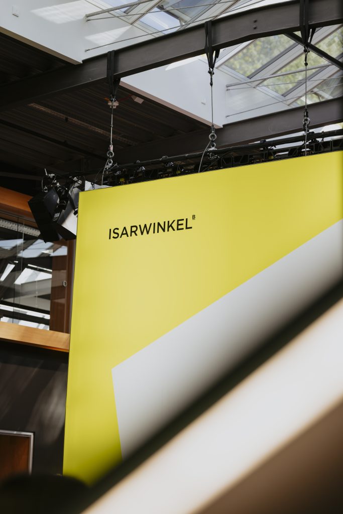 Grafikmagazin BECC Agency 2 Generationen